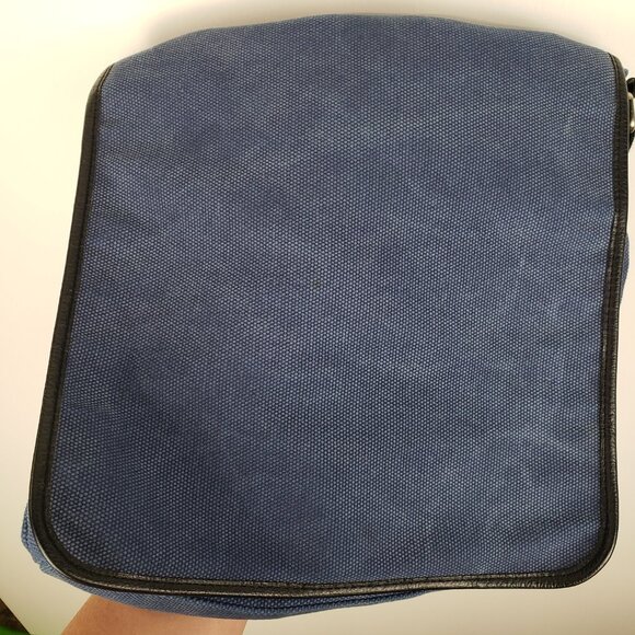Levenger Metro Blue Canvas Leather Messenger Bag 13"x13" Shoulder Crossbody - Picture 10 of 14